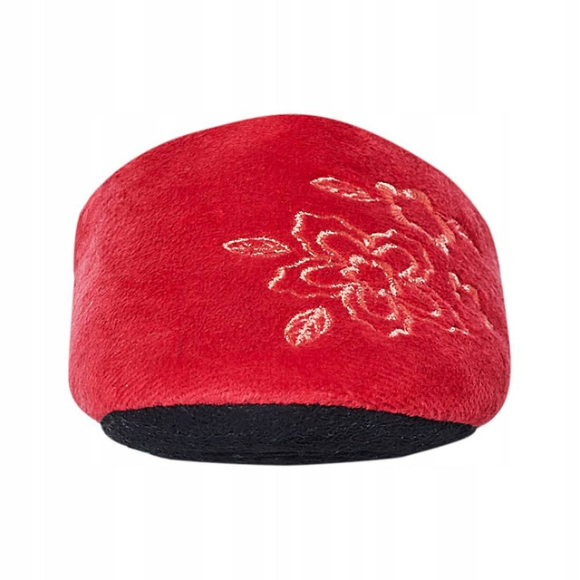 OUTLET Červené dámske papuče SOXO s výšivkou a tvrdou podrážkou