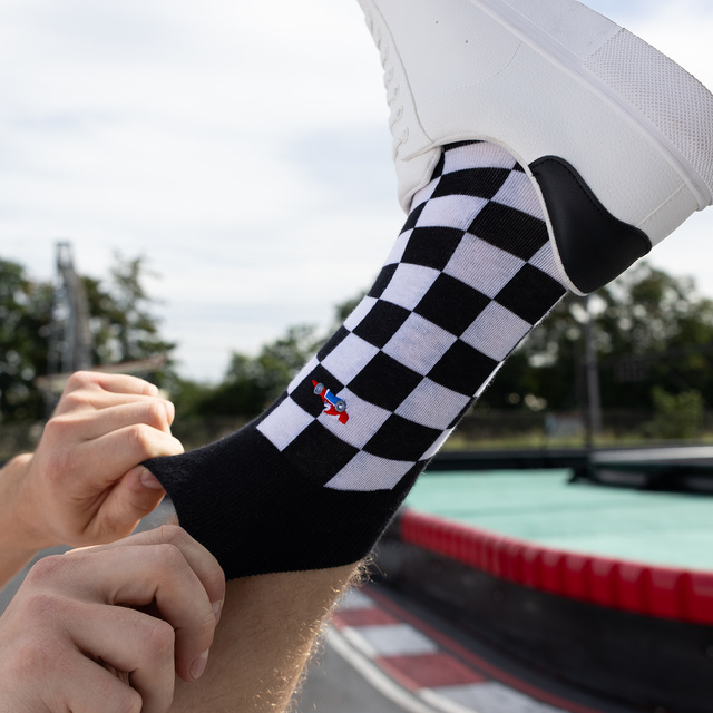 Ponožky s témou Formuly 1 v darčekovom štýle
