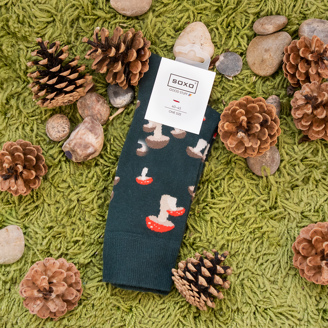 Farebné pánske ponožky SOXO GOOD STUFF bavlnené hríby