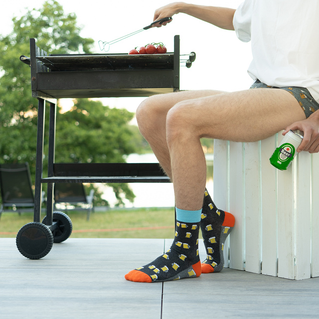 Farebné pánske ponožky SOXO pivo v plechovke