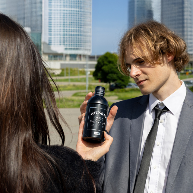 Sada pánskych ponožiek Whisky vo fľaši a pivo v plechovke