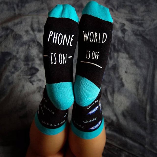 Dámske ponožky SOXO s nápisom Phone is on