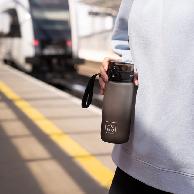 Super Papa fľaša na vodu 600 ml čierna | Bez BPA | Tritan