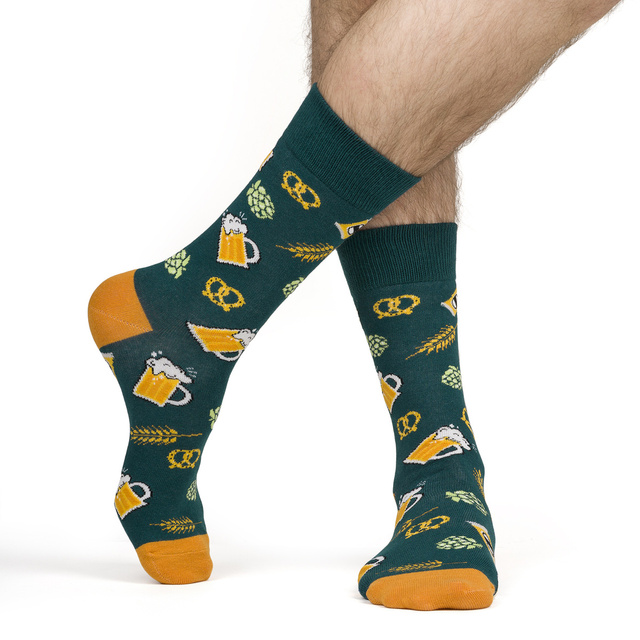 Farebné pánske ponožky SOXO klasické pšeničné pivo v plechovke