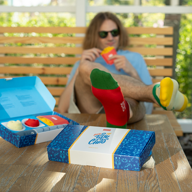 SOXO fish and chips pánske a dámske ponožky