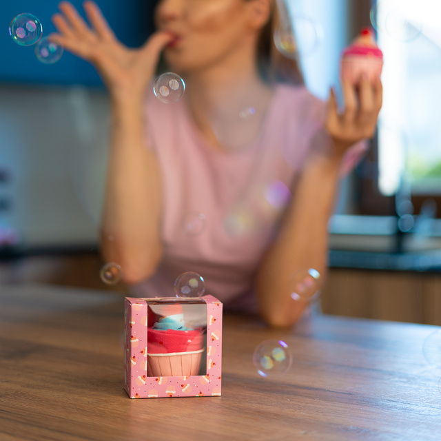 Dámske ružové ponožky SOXO košíček s výšivkou v balení