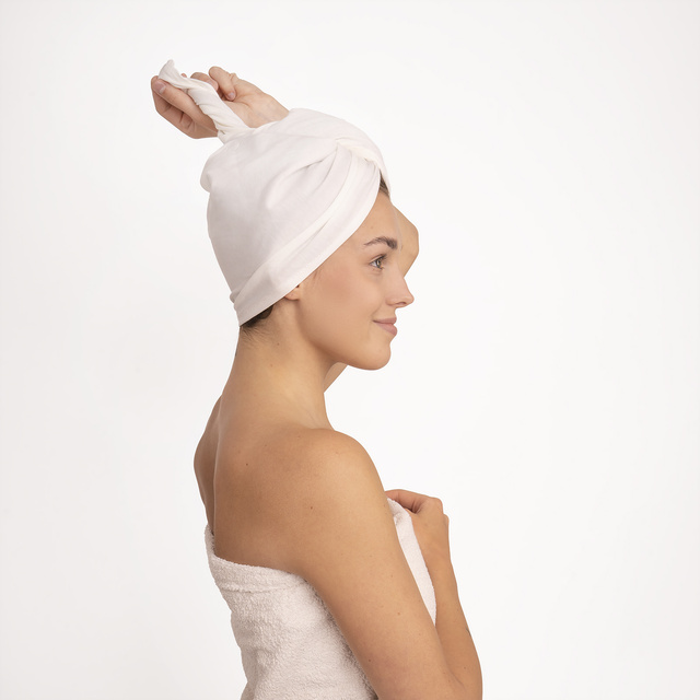 Kúpací turban MOMO WAY biely | uterák
