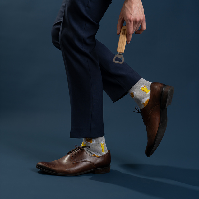 Sada pánskych ponožiek SOXO Cheers – 2 páry a otvárač