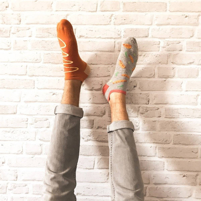 Farebné pánske ponožky SOXO nezhodné vtipný hot dog