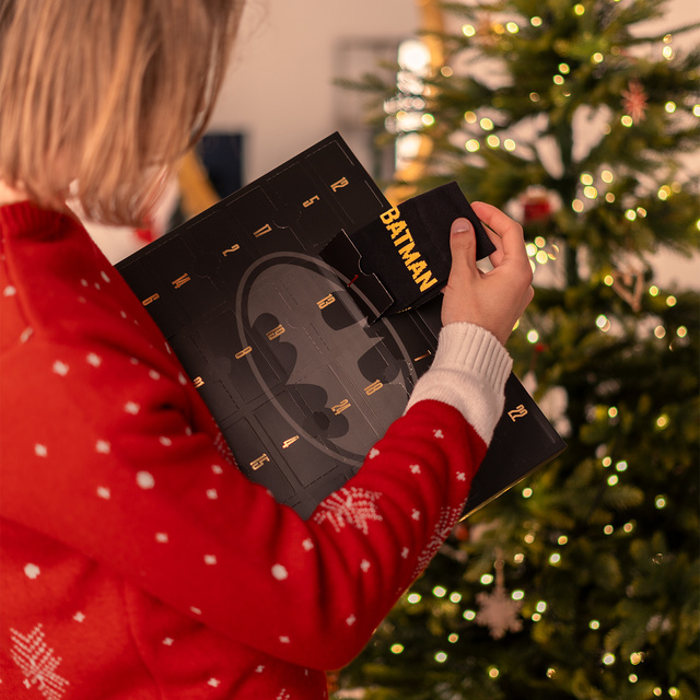 Adventný Kalendár s Ponožkami Batman 12-pack