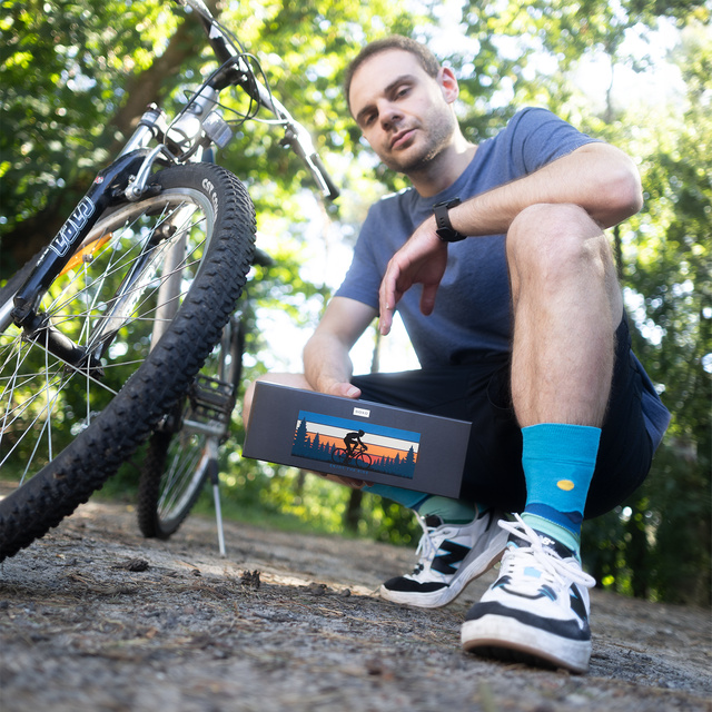 Pánske farebné cyklistické ponožky SOXO - 5 párov