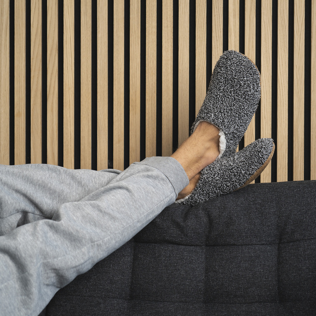 Papuče SOXO SUPER SOFT s protišmykovou podrážkou a cvočkami z PVC