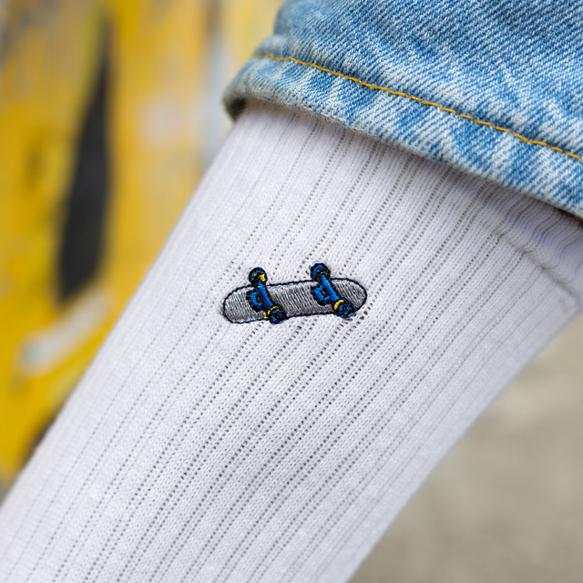 SOXO biele pánske ponožky s výšivkou - 5 párov