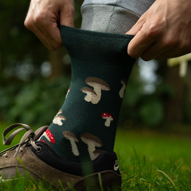 Farebné pánske ponožky SOXO GOOD STUFF bavlnené hríby