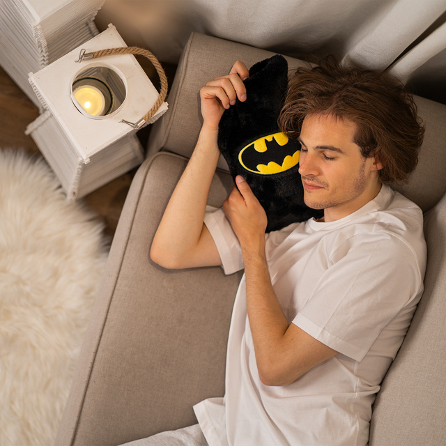 Čierny termofor SOXO ohrievač v plyšovom obale BATMAN nápad na darček VEĽKÝ 1,8l